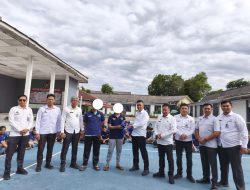 Rutan Baturaja Peduli, Bagikan Galon Air Minum Baru untuk Warga Binaan