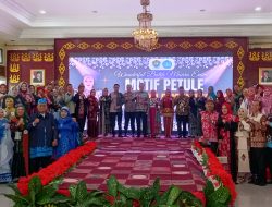 Fashion Show Batik Petule Meriahkan Peringatan Hari Ibu ke-97 di Muara Enim