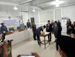 Asgianto S.T. Bupati PALI,  Rombak 32 Pejabat  Struktur Pemerintahanya 
