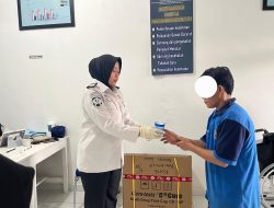 Rutan Baturaja Laksanakan Pemeriksaan Tes Urine pada Pegawai dan Warga Binaan