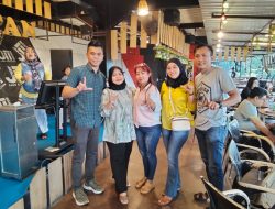 Silahturahmi militan sanak Bz win