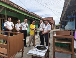Dalam Rangka Hari Bakti Pemasyarakatan ke-62 Tahun, Rutan Baturaja Berikan Bantuan Gerobak Gratis pada Keluarga Warga Binaan