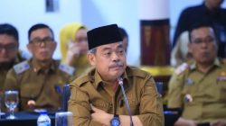 Disindir “Bupati Paok” Begini Reaksi Bursah Zarnubi