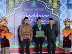 72 Siswa siswi MTS dan Tijarotal Lantabur Cahaya Qur’ani Menembus Peradaban