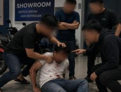 Dua Bulan Nunggak Motor, Pria Disekap di Showroom Hingga Babak Belur