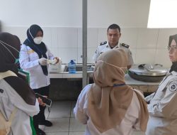 Pelaksanaan Inspeksi Kesehatan Lingkungan dan Pengambilan Sampel Dalam Rangka Penerbitan Sertifikat Laik Higiene Sanitasi di Rutan Baturaja 